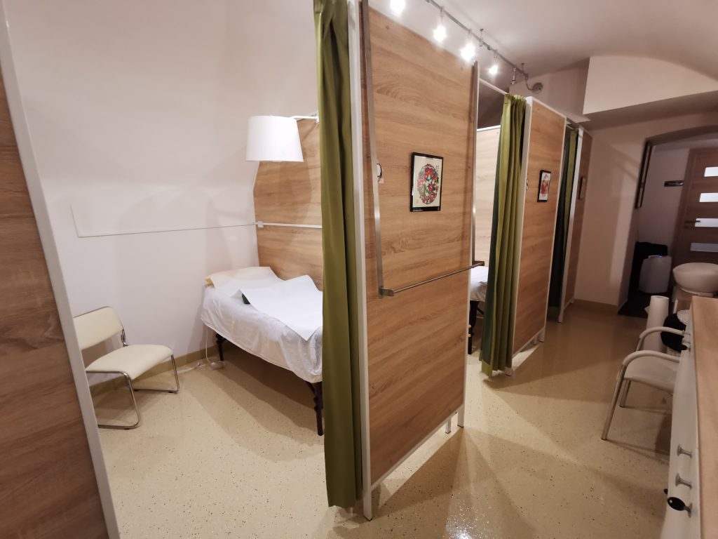 Medical Healing Point Egészségközpont - hagyományos kínai orvosi kivizsgálás, akupunktúra, hormontanácsadás, belgyógyászat, nőgyógyászat, power plate, gyógytorna, masszázs, reflexológia, homeopátia